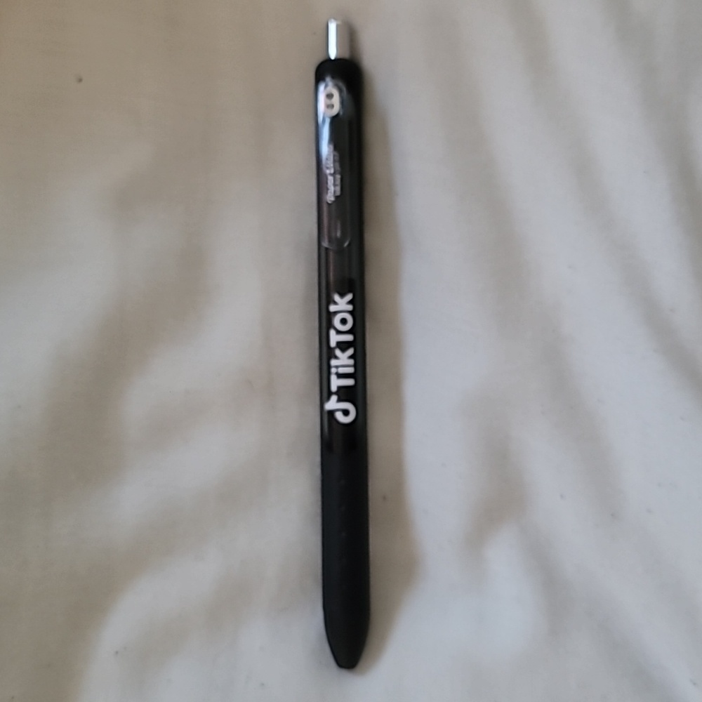 Tiktok Black Pen
